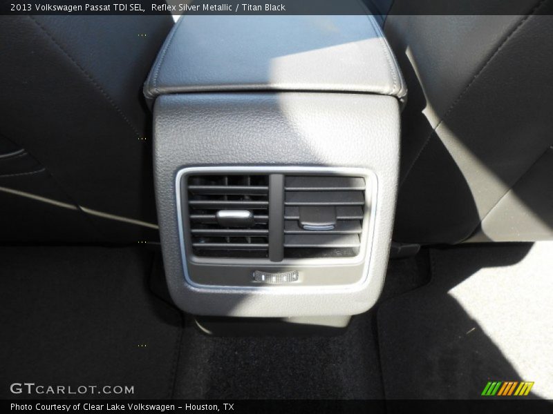 Reflex Silver Metallic / Titan Black 2013 Volkswagen Passat TDI SEL
