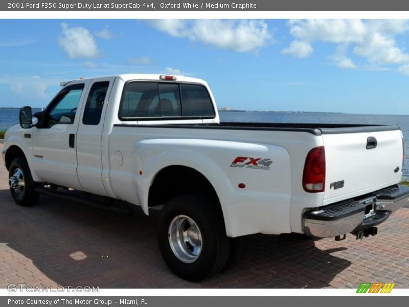 Oxford White / Medium Graphite 2001 Ford F350 Super Duty Lariat SuperCab 4x4