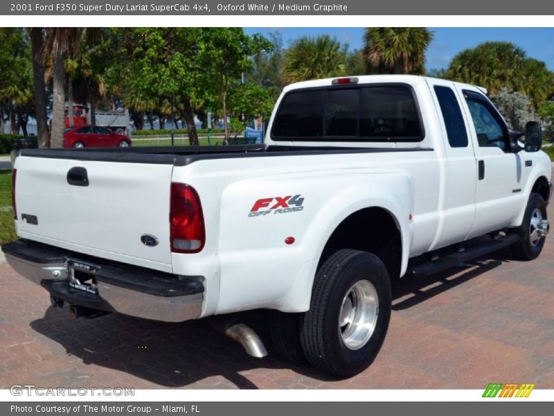 Oxford White / Medium Graphite 2001 Ford F350 Super Duty Lariat SuperCab 4x4