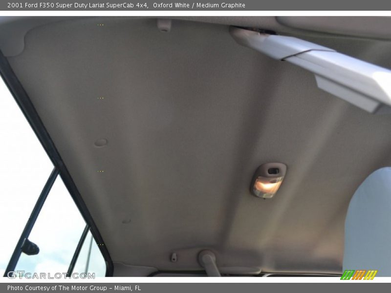 Oxford White / Medium Graphite 2001 Ford F350 Super Duty Lariat SuperCab 4x4