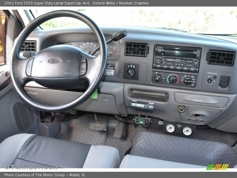 Oxford White / Medium Graphite 2001 Ford F350 Super Duty Lariat SuperCab 4x4