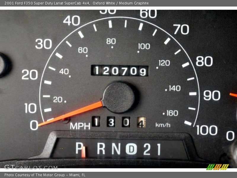 Oxford White / Medium Graphite 2001 Ford F350 Super Duty Lariat SuperCab 4x4
