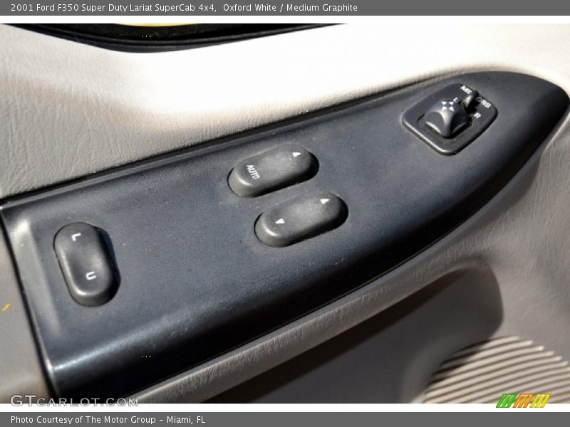 Oxford White / Medium Graphite 2001 Ford F350 Super Duty Lariat SuperCab 4x4