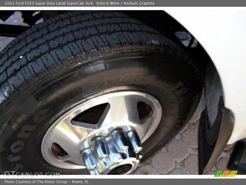 Oxford White / Medium Graphite 2001 Ford F350 Super Duty Lariat SuperCab 4x4