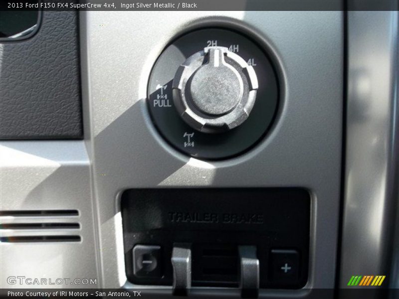 Ingot Silver Metallic / Black 2013 Ford F150 FX4 SuperCrew 4x4