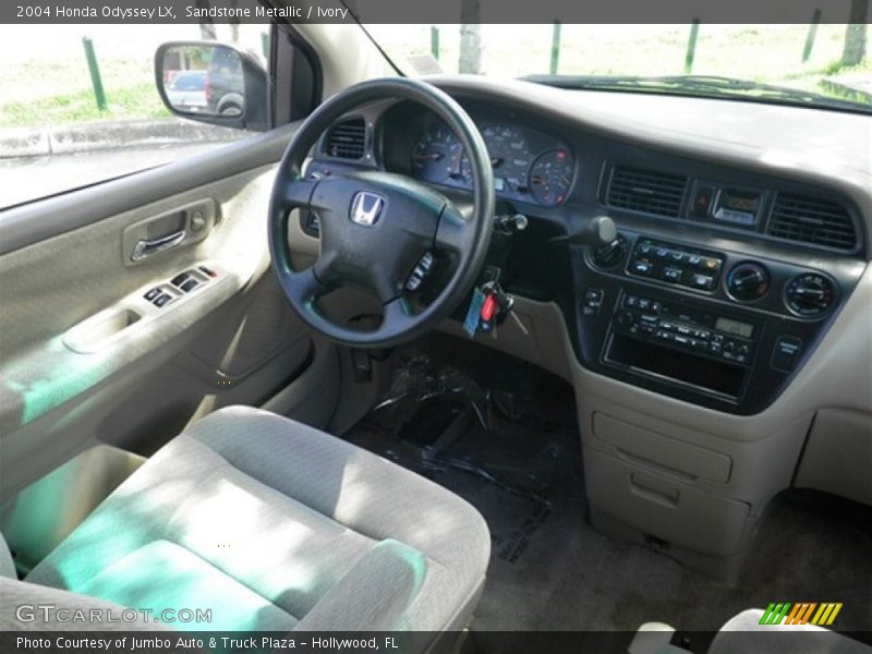 Sandstone Metallic / Ivory 2004 Honda Odyssey LX