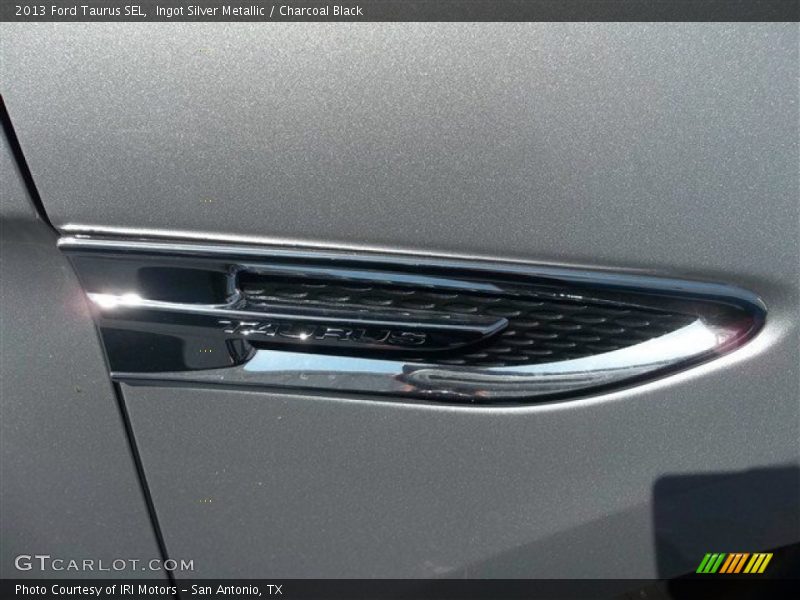 Ingot Silver Metallic / Charcoal Black 2013 Ford Taurus SEL