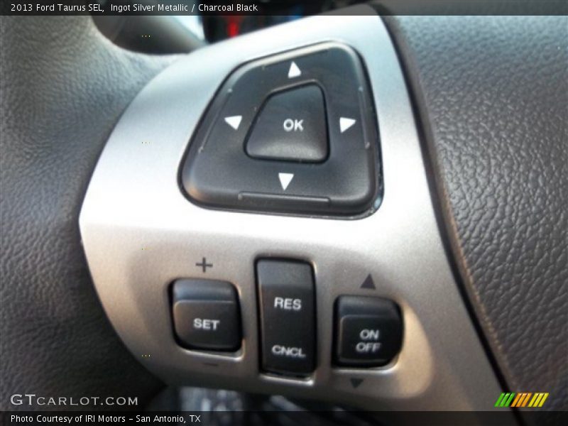 Ingot Silver Metallic / Charcoal Black 2013 Ford Taurus SEL
