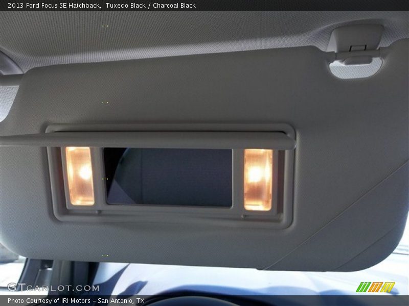 Tuxedo Black / Charcoal Black 2013 Ford Focus SE Hatchback