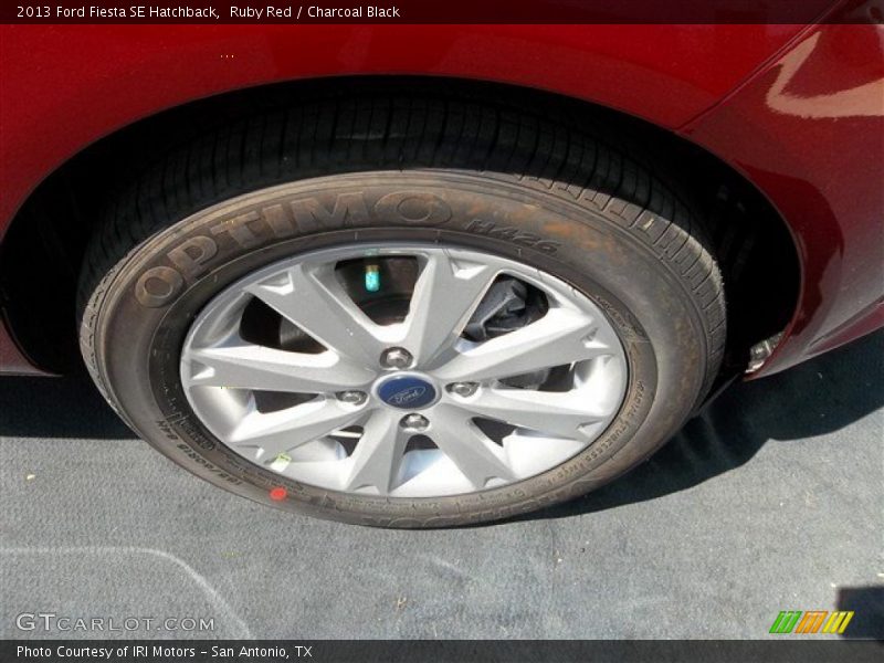 Ruby Red / Charcoal Black 2013 Ford Fiesta SE Hatchback
