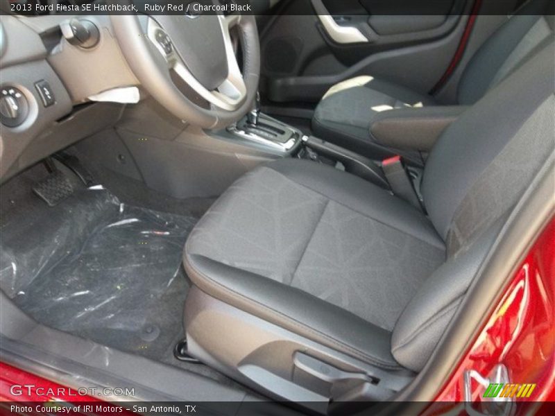 Ruby Red / Charcoal Black 2013 Ford Fiesta SE Hatchback