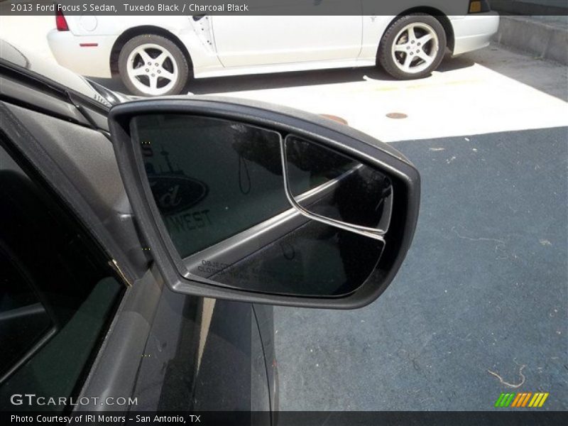 Tuxedo Black / Charcoal Black 2013 Ford Focus S Sedan