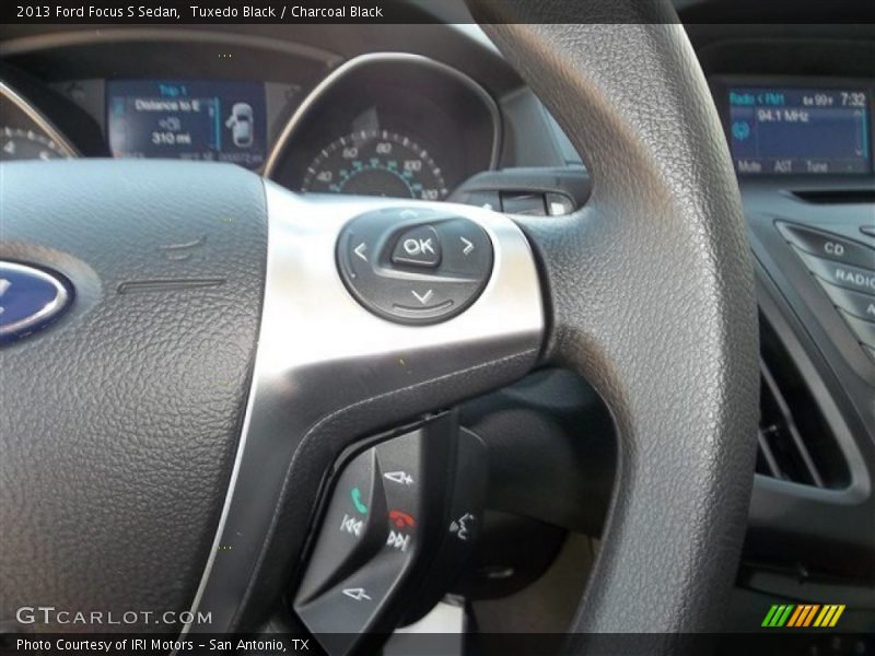 Tuxedo Black / Charcoal Black 2013 Ford Focus S Sedan