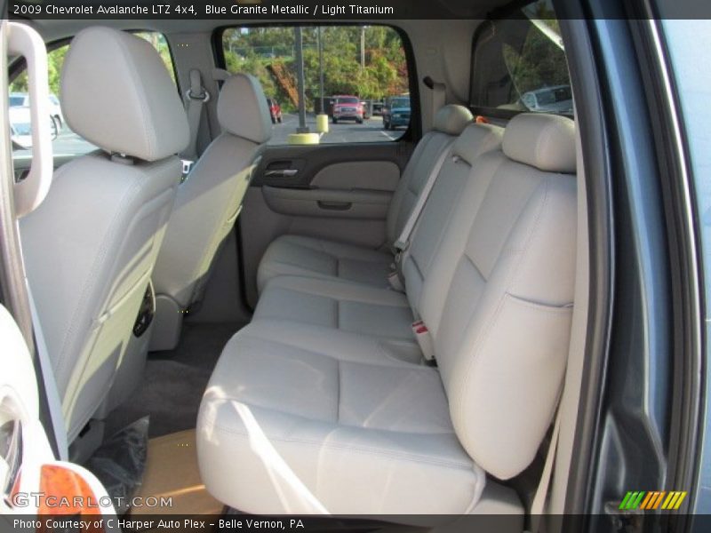 Blue Granite Metallic / Light Titanium 2009 Chevrolet Avalanche LTZ 4x4