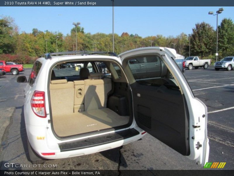 Super White / Sand Beige 2010 Toyota RAV4 I4 4WD