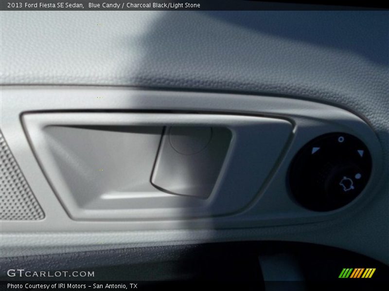 Blue Candy / Charcoal Black/Light Stone 2013 Ford Fiesta SE Sedan