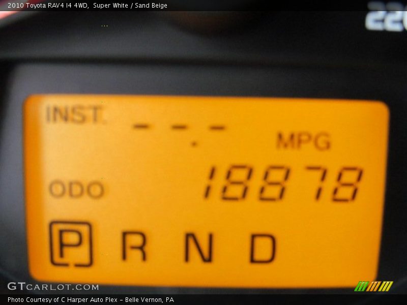 Super White / Sand Beige 2010 Toyota RAV4 I4 4WD