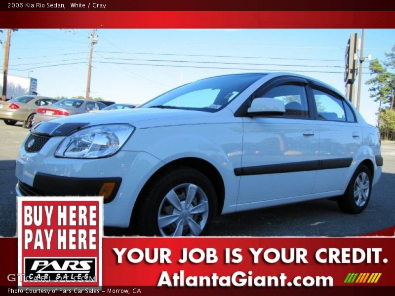 White / Gray 2006 Kia Rio Sedan