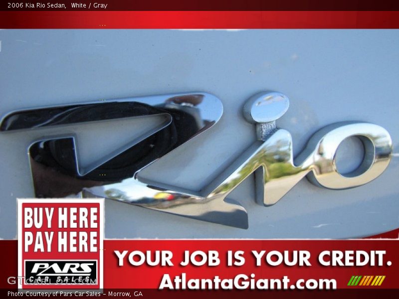 White / Gray 2006 Kia Rio Sedan