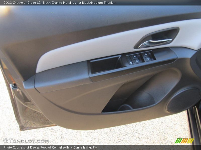 Black Granite Metallic / Jet Black/Medium Titanium 2011 Chevrolet Cruze LS