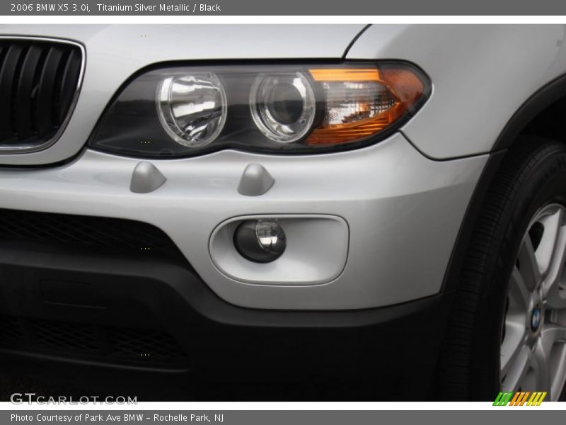 Titanium Silver Metallic / Black 2006 BMW X5 3.0i