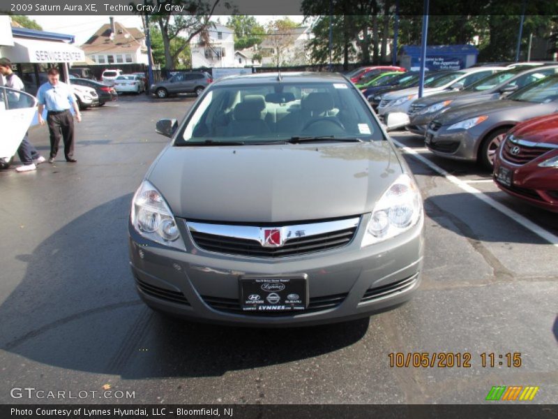 Techno Gray / Gray 2009 Saturn Aura XE