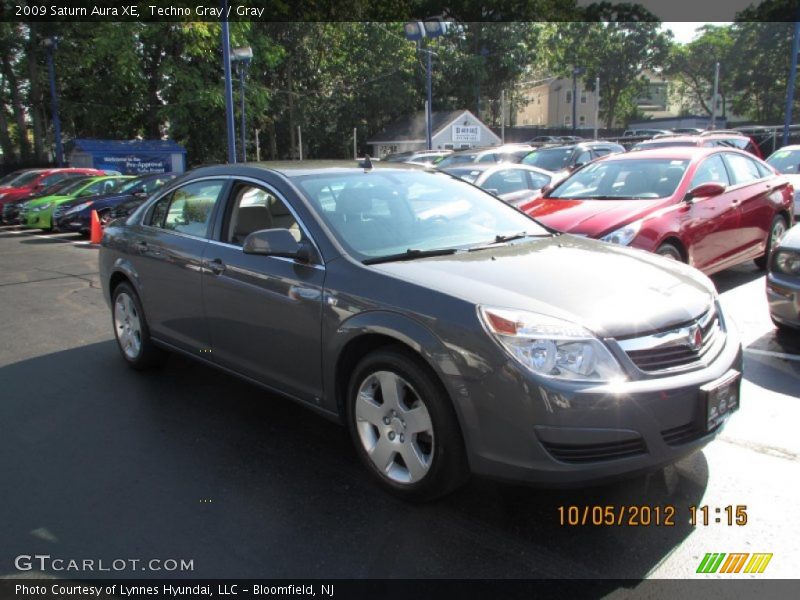 Techno Gray / Gray 2009 Saturn Aura XE