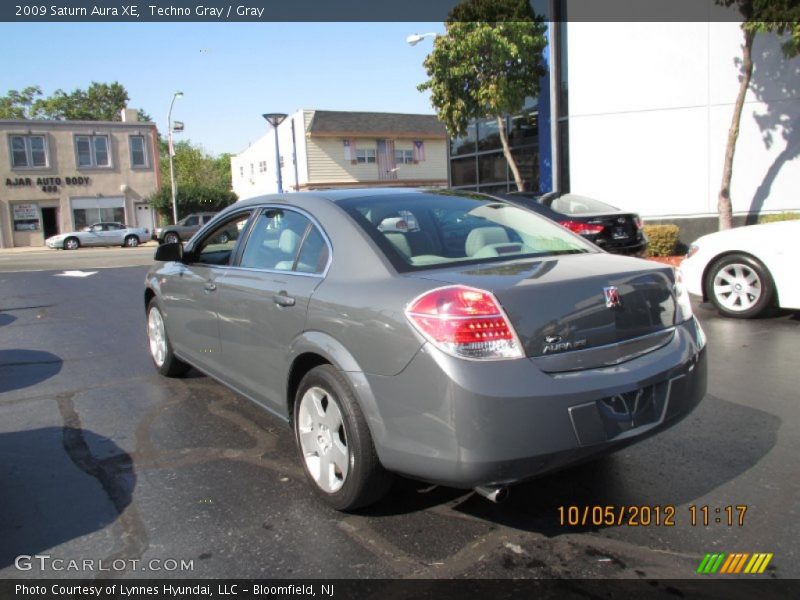 Techno Gray / Gray 2009 Saturn Aura XE