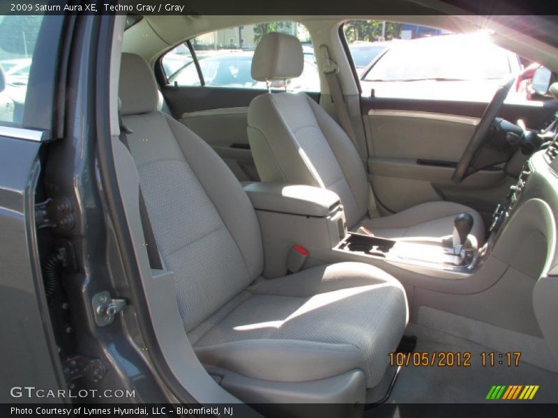 Techno Gray / Gray 2009 Saturn Aura XE