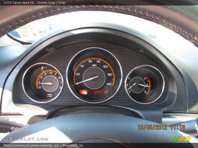 Techno Gray / Gray 2009 Saturn Aura XE