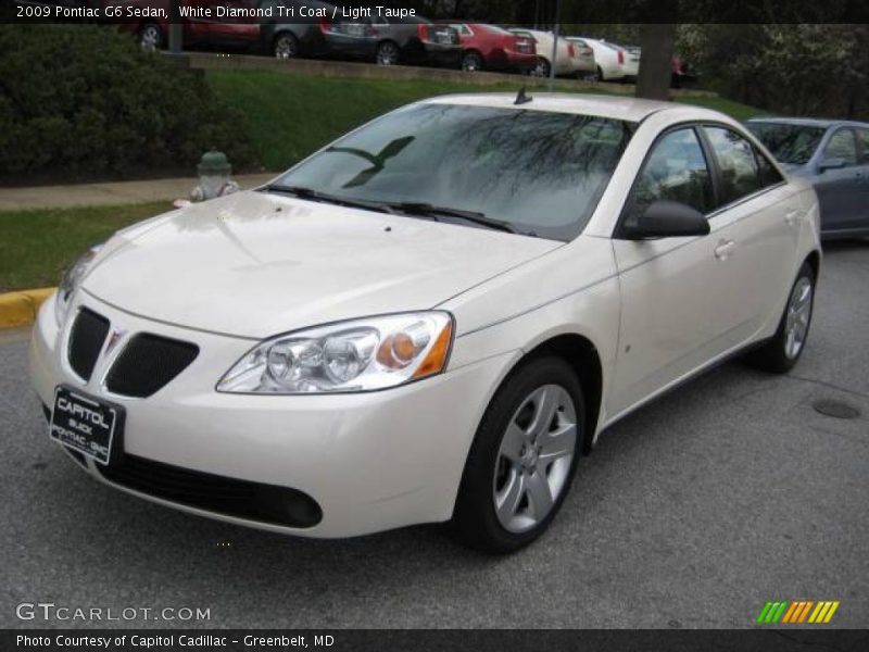 White Diamond Tri Coat / Light Taupe 2009 Pontiac G6 Sedan