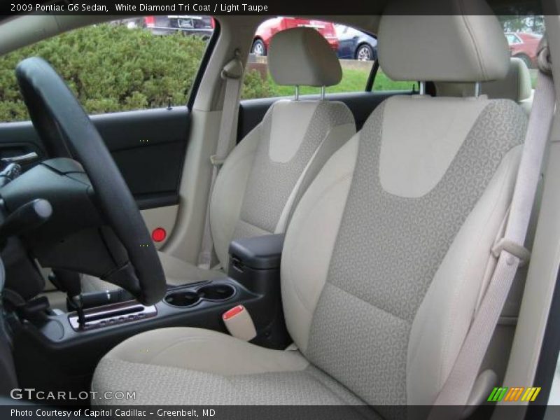 White Diamond Tri Coat / Light Taupe 2009 Pontiac G6 Sedan