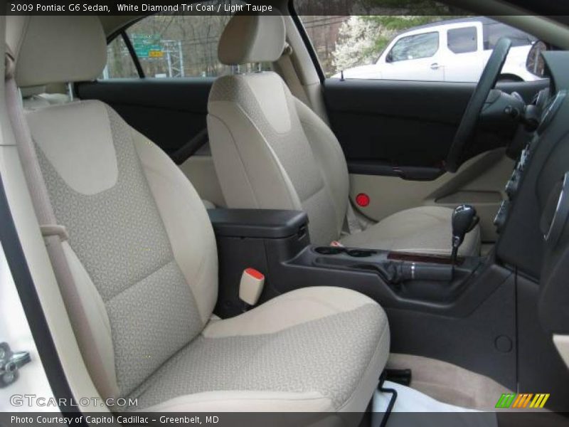 White Diamond Tri Coat / Light Taupe 2009 Pontiac G6 Sedan