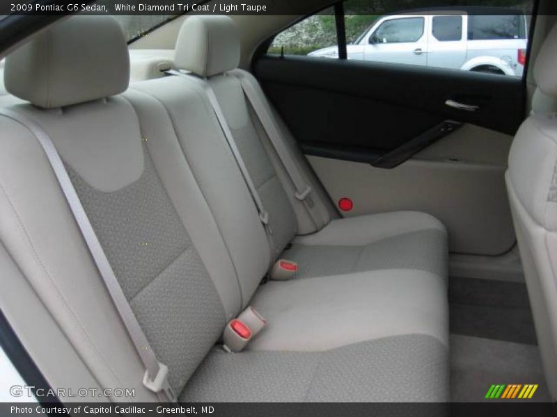White Diamond Tri Coat / Light Taupe 2009 Pontiac G6 Sedan