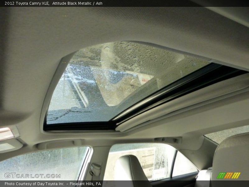 Attitude Black Metallic / Ash 2012 Toyota Camry XLE