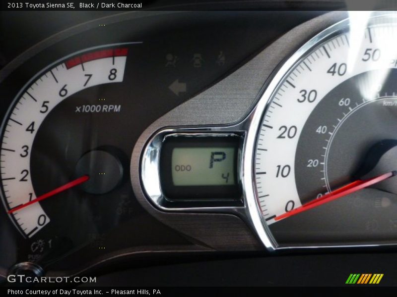 Black / Dark Charcoal 2013 Toyota Sienna SE
