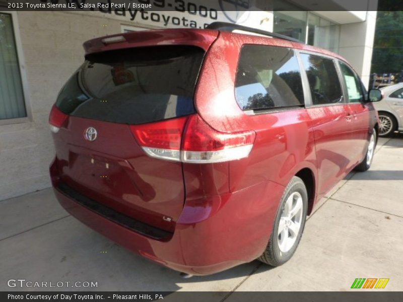 Salsa Red Pearl / Bisque 2013 Toyota Sienna LE