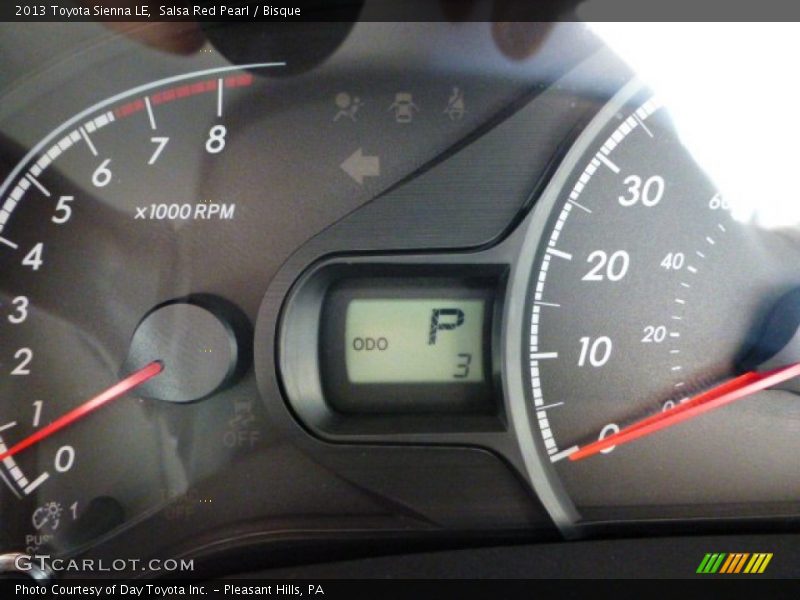 Salsa Red Pearl / Bisque 2013 Toyota Sienna LE
