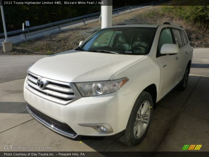 Blizzard White Pearl / Ash 2013 Toyota Highlander Limited 4WD