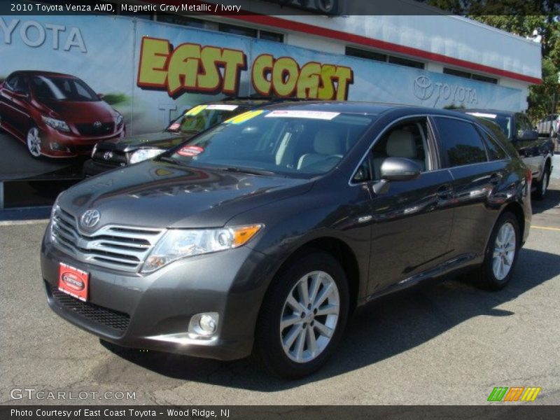Magnetic Gray Metallic / Ivory 2010 Toyota Venza AWD