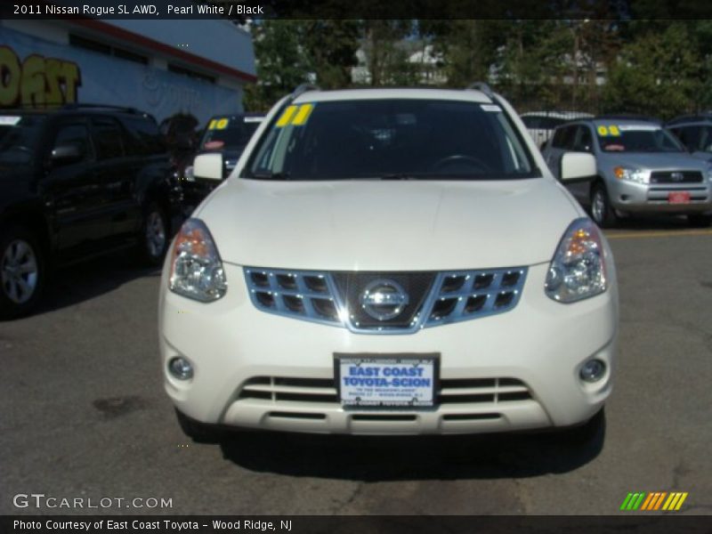 Pearl White / Black 2011 Nissan Rogue SL AWD