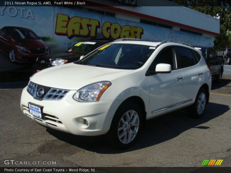 Pearl White / Black 2011 Nissan Rogue SL AWD