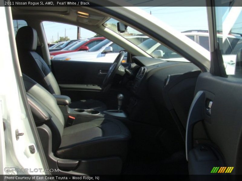 Pearl White / Black 2011 Nissan Rogue SL AWD