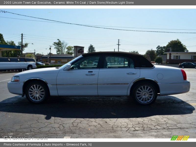 Ceramic White Tri Coat / Dark Stone/Medium Light Stone 2003 Lincoln Town Car Executive