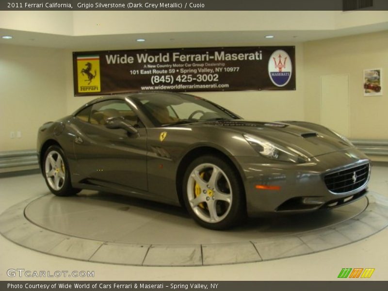Grigio Silverstone (Dark Grey Metallic) / Cuoio 2011 Ferrari California