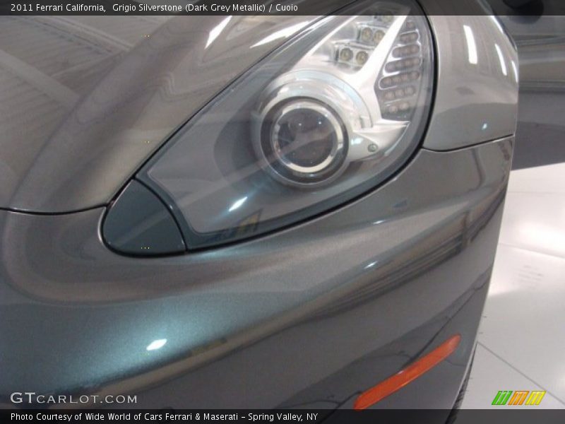 Grigio Silverstone (Dark Grey Metallic) / Cuoio 2011 Ferrari California