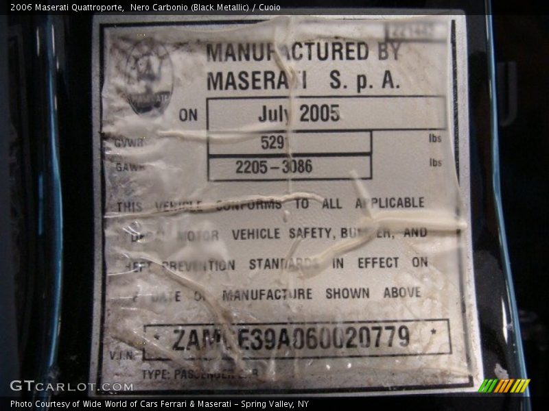 Nero Carbonio (Black Metallic) / Cuoio 2006 Maserati Quattroporte