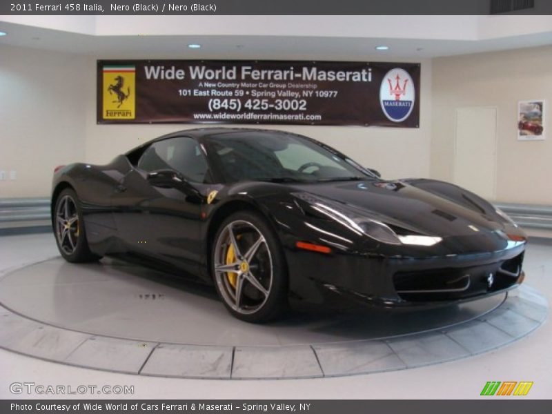 Nero (Black) / Nero (Black) 2011 Ferrari 458 Italia