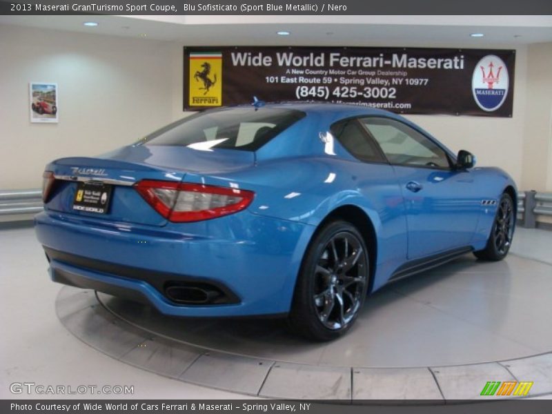 Blu Sofisticato (Sport Blue Metallic) / Nero 2013 Maserati GranTurismo Sport Coupe