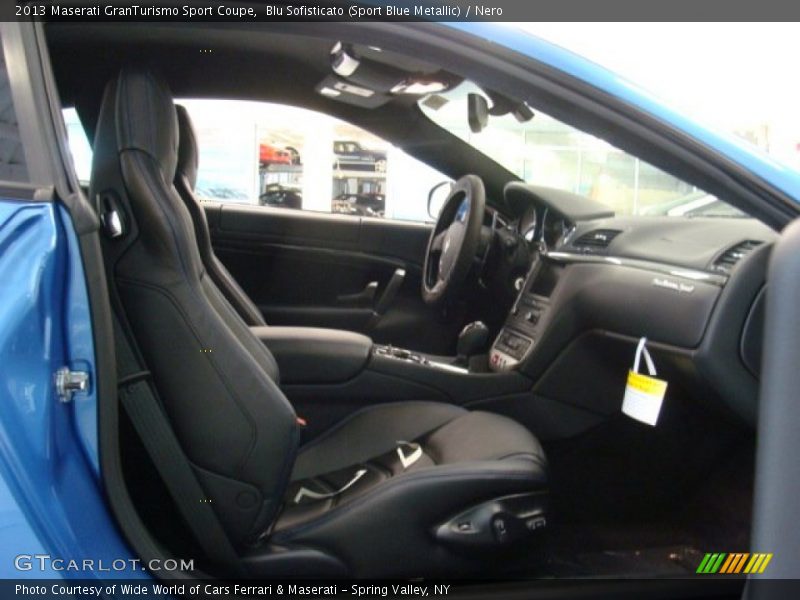  2013 GranTurismo Sport Coupe Nero Interior